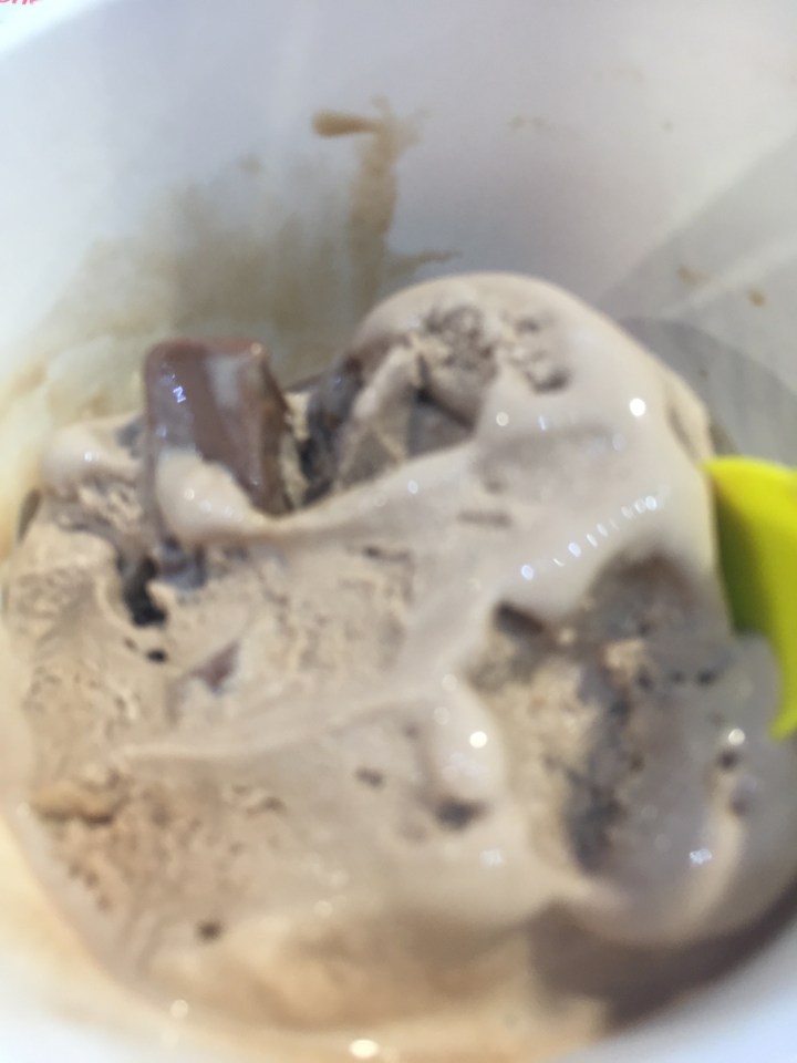 C7014EF6-5EAF-44FE-9F6B-BB1905212B50